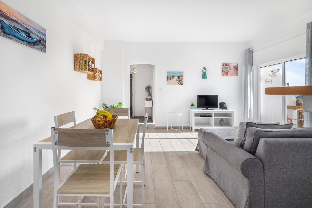 Apartamento Cor Do Mar - Sunny, Clean And Spacious Apartment With Sea View, In Alvor - Very Close Walking Distance To The Beach And Alvor Village Εξωτερικό φωτογραφία